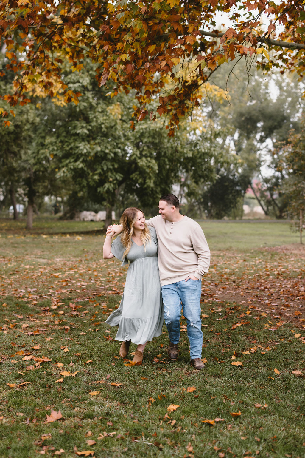 Fall Couples Photoshoot At Cottonwood Park