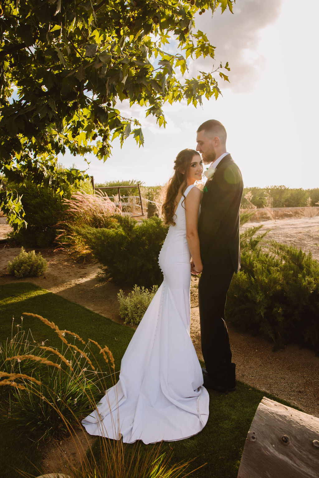 Gorgeous Intimate Wedding At Villa Nascosta in Fresno, California