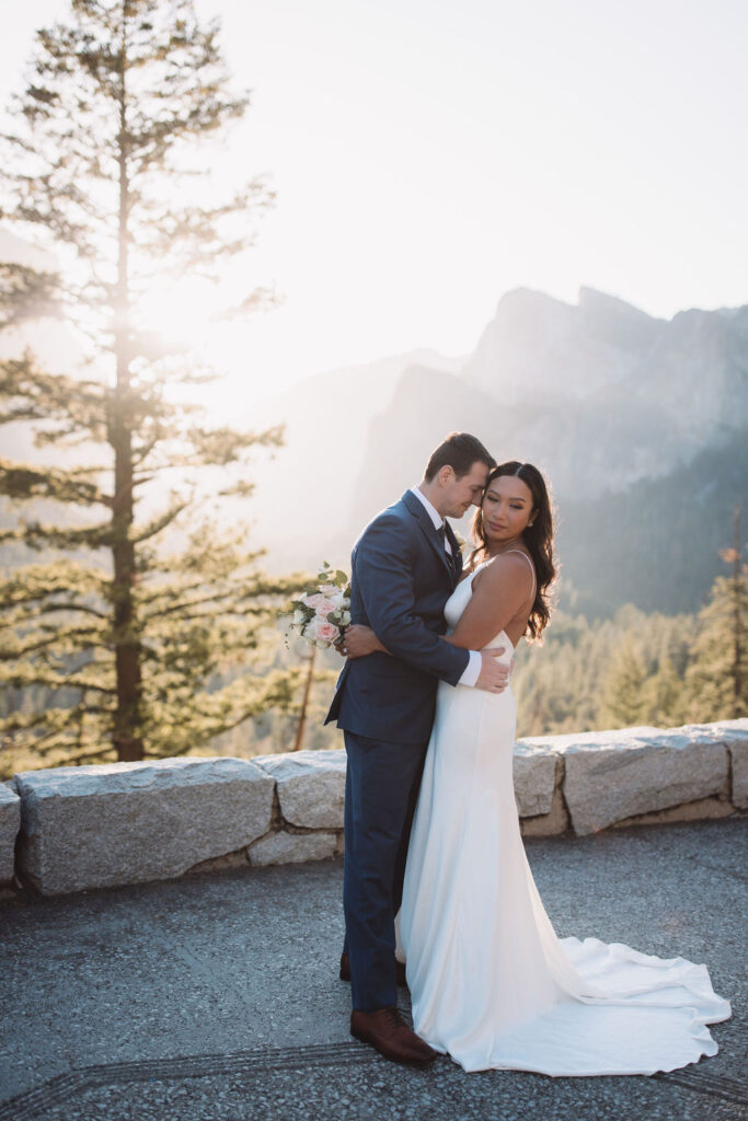 How to elope in Yosemite - Yosemite elopement