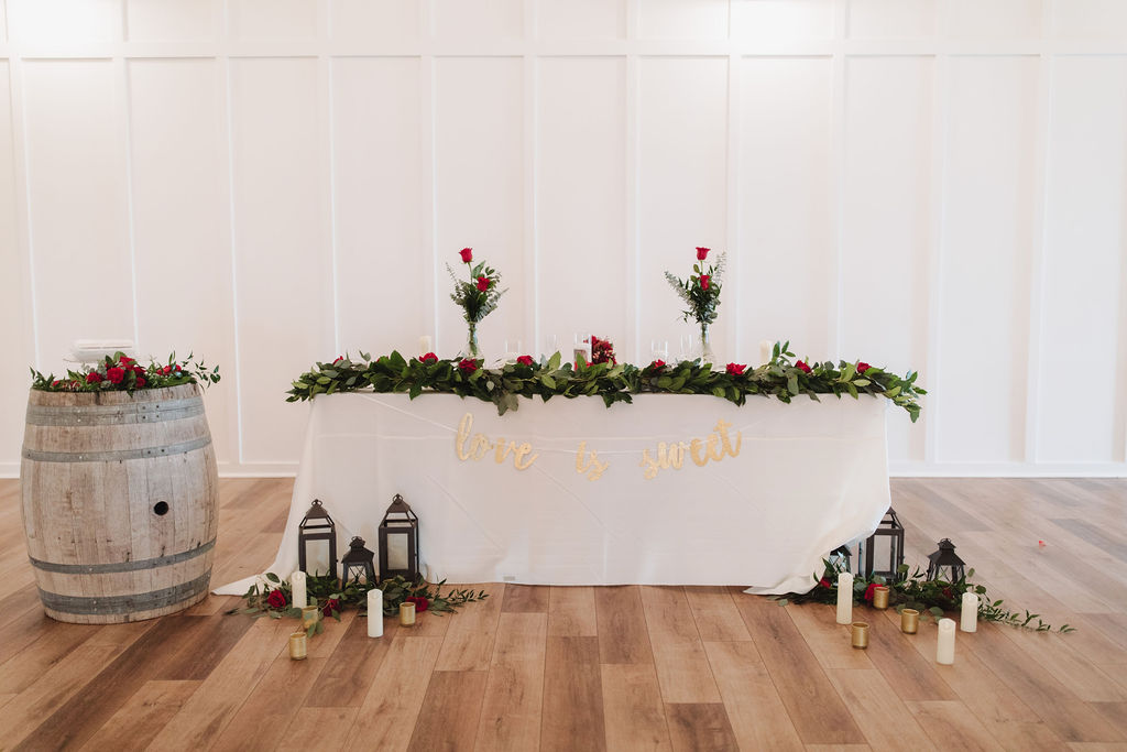 sweethearts wedding table