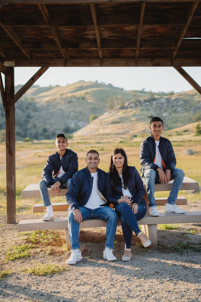 Family photos at Millerton Lake in Fresno