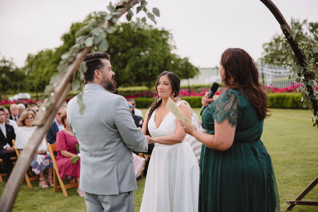 Outdoor small wedding California inspiration - Wedding ceremony at Solitary Cellars in Fresno