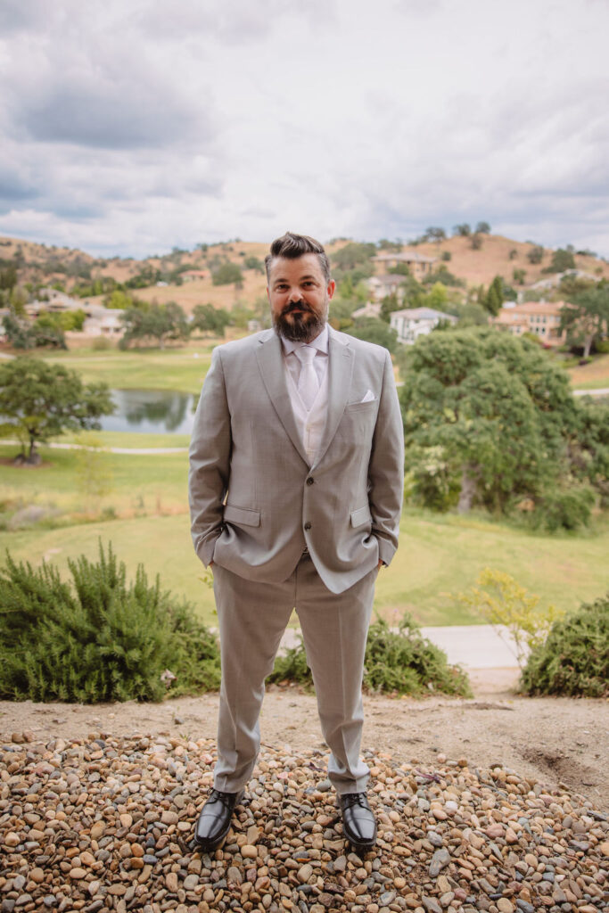 Groom portraits at Eagle Springs Golf Course by Table Mountain Casino