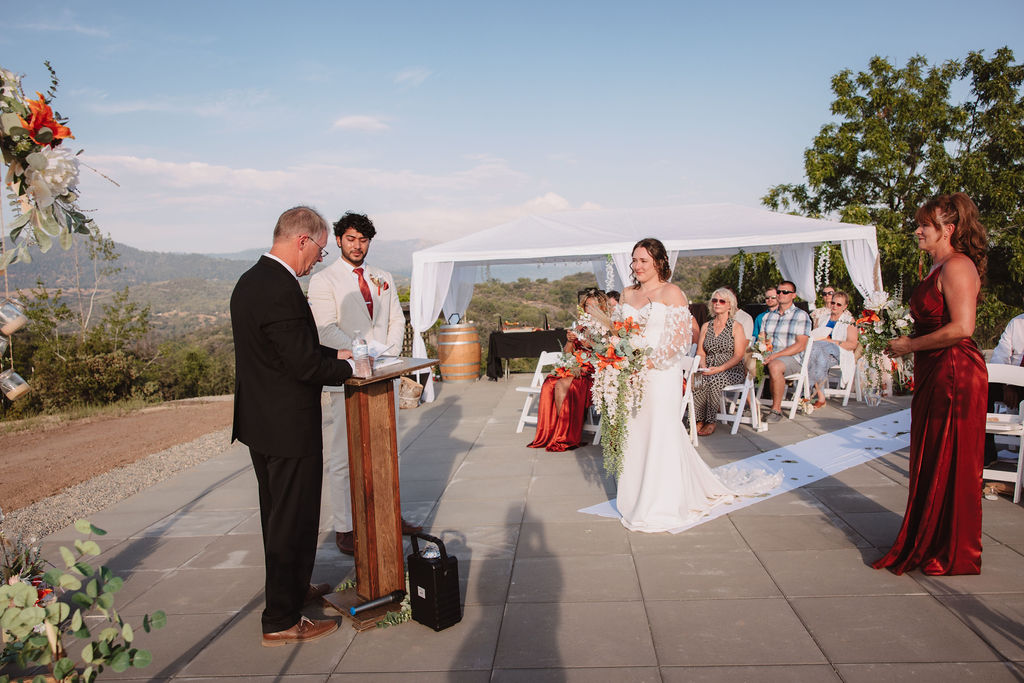 Intimate wedding ceremony at Sky View Ranch in California