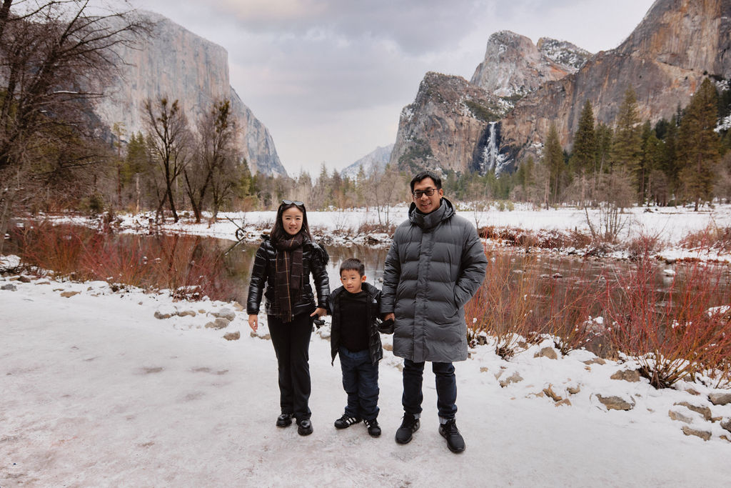Family in the snow at yosemite