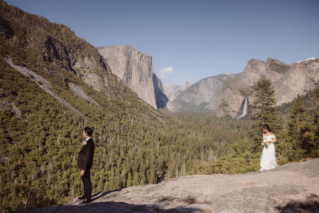 Couple does a first look at Yosemite National Park 