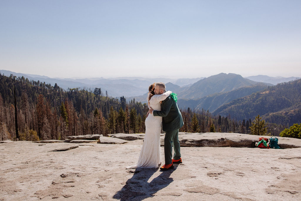 Bride and groom have first look at their Sequoia elopement